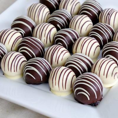 Gourmet Cake Bites